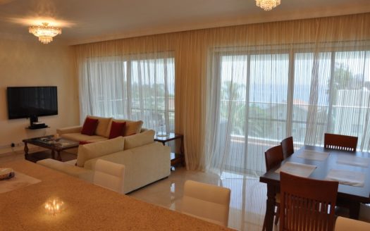 3 Bedroom apartment with sea view for sale