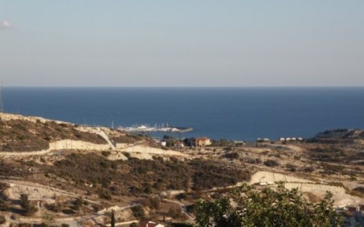 Plot with sea view for sale