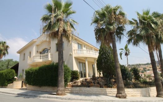 Beautiful 4 bedroom house for sale- in residential area