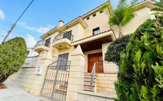 4 +1 Bedroom house in Agia Fyla, Limassol