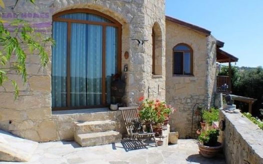 3 bedroom family house for sale in Agios Therapon
