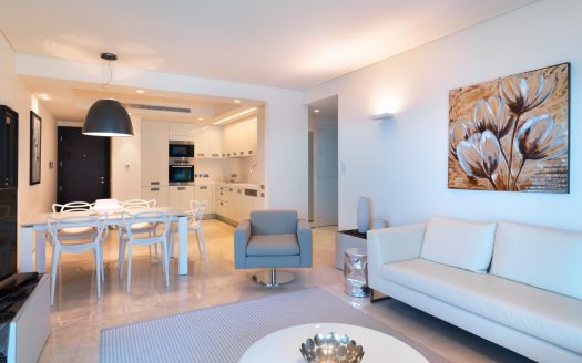 Luxury 2 Bedroom apartment in Limassol sea front