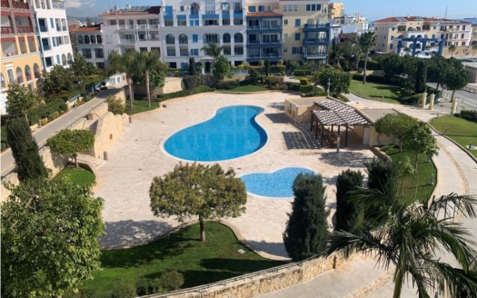 Lovely 2 bedroom apartment in Limassol Marina