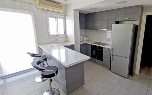 2 bedroom apartment for rent in the city center