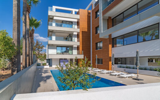 3 Bedroom penthouse in Potamos Germasogeias for sale