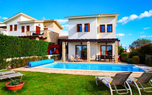 2 bedroom villa in Pissouri for sale