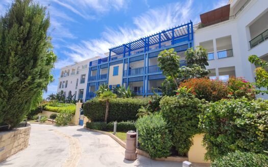 3+1 bedroom villa for sale in Limassol Marina