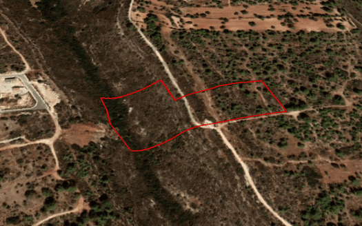 Large piece of land in Souni - Zanaki area