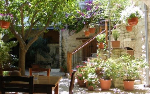 Traditional house for sale in Lefkara