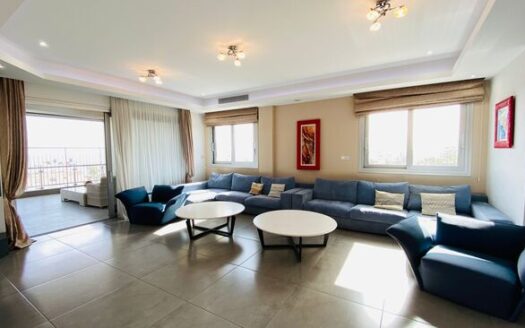 Luxury 4 bedroom penthouse for rent