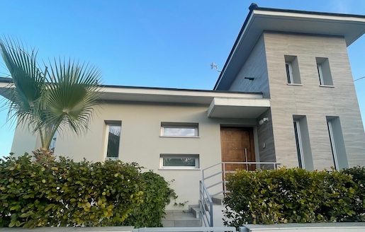 3 bedroom house for rent in Pyrgos