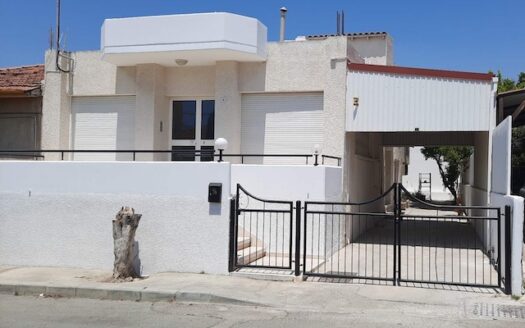4 bedroom semi-detached house for sale in Kapsalos area
