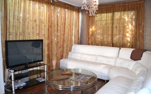 3 bedroom maisonnete for sale in Parekklisia