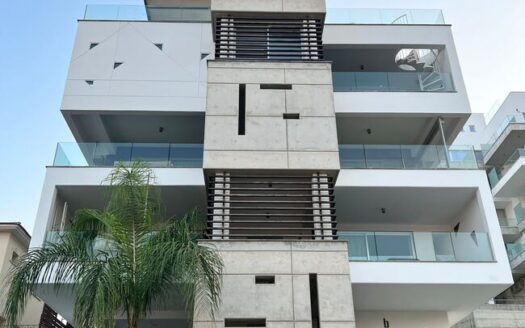 2 bedroom apartment for sale in Panthea area