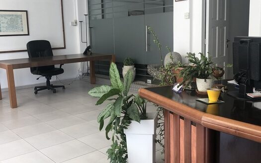 Spacious office for rent in Agios Tychonas