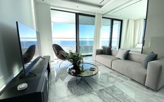 2 bedroom apartment for rent with sea view