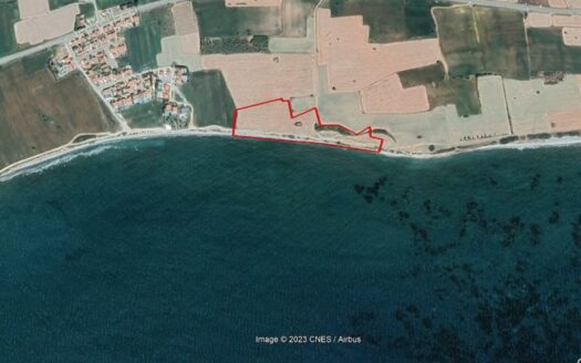 Unique land for sale on the beach