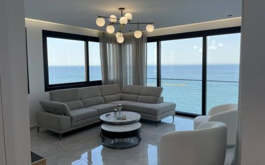 Seafront apartment for rent