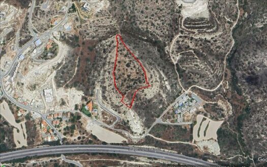 Plot for sale in Agios Tychonas area