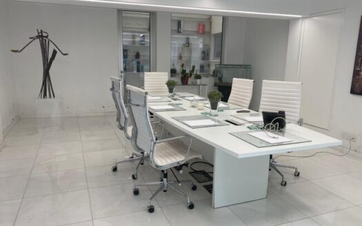 Office space of 300sqm for rent