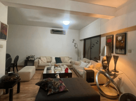 Spacious 3 bedroom apartment in Kapsalos area