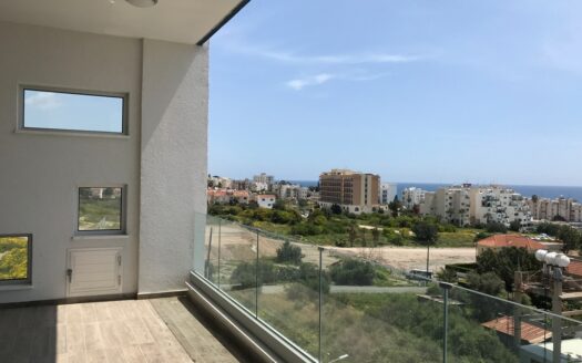 2 Bedroom apartment for sale / 150m from the beach