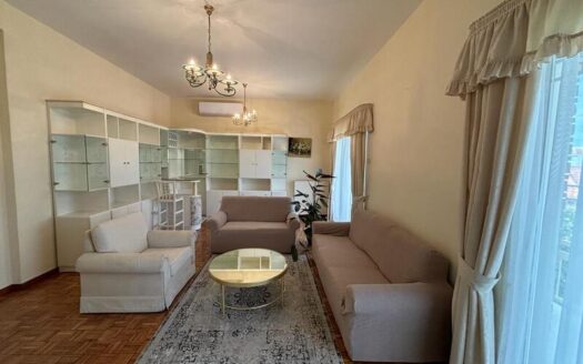 3 bedroom apartment with roof terrace for rent