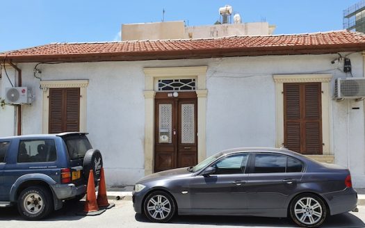 Preserved house for sale in the heart of Limassol