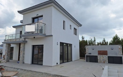 Brand new 3 bedroom house in Pyrgos