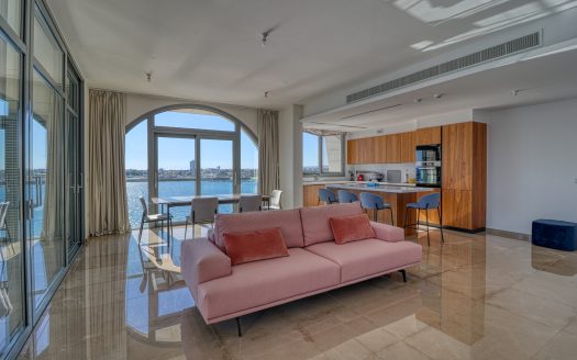 2 Bedroom luxury apartment in Limassol Marina for sale