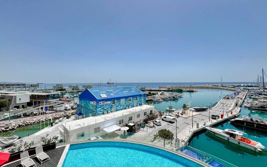 3 Bedroom apartment in Limassol Marina for rent