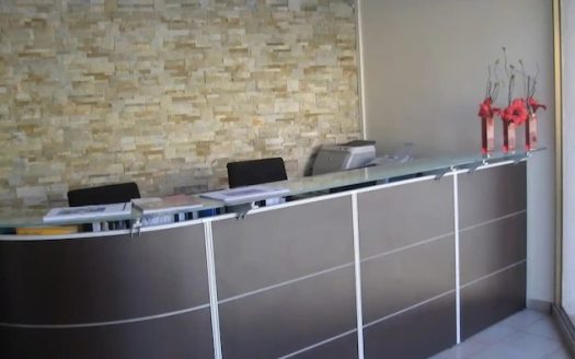 Ground floor office for rent