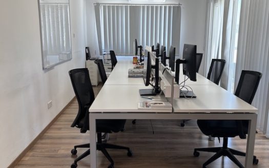 Spacious office for rent in Pano Polemidia